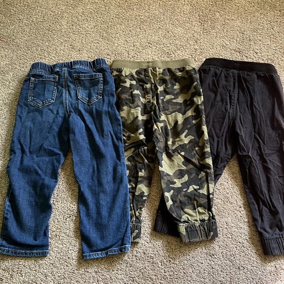 3 Boys 4T Jumping Beans Pants - Picture 8 of 8